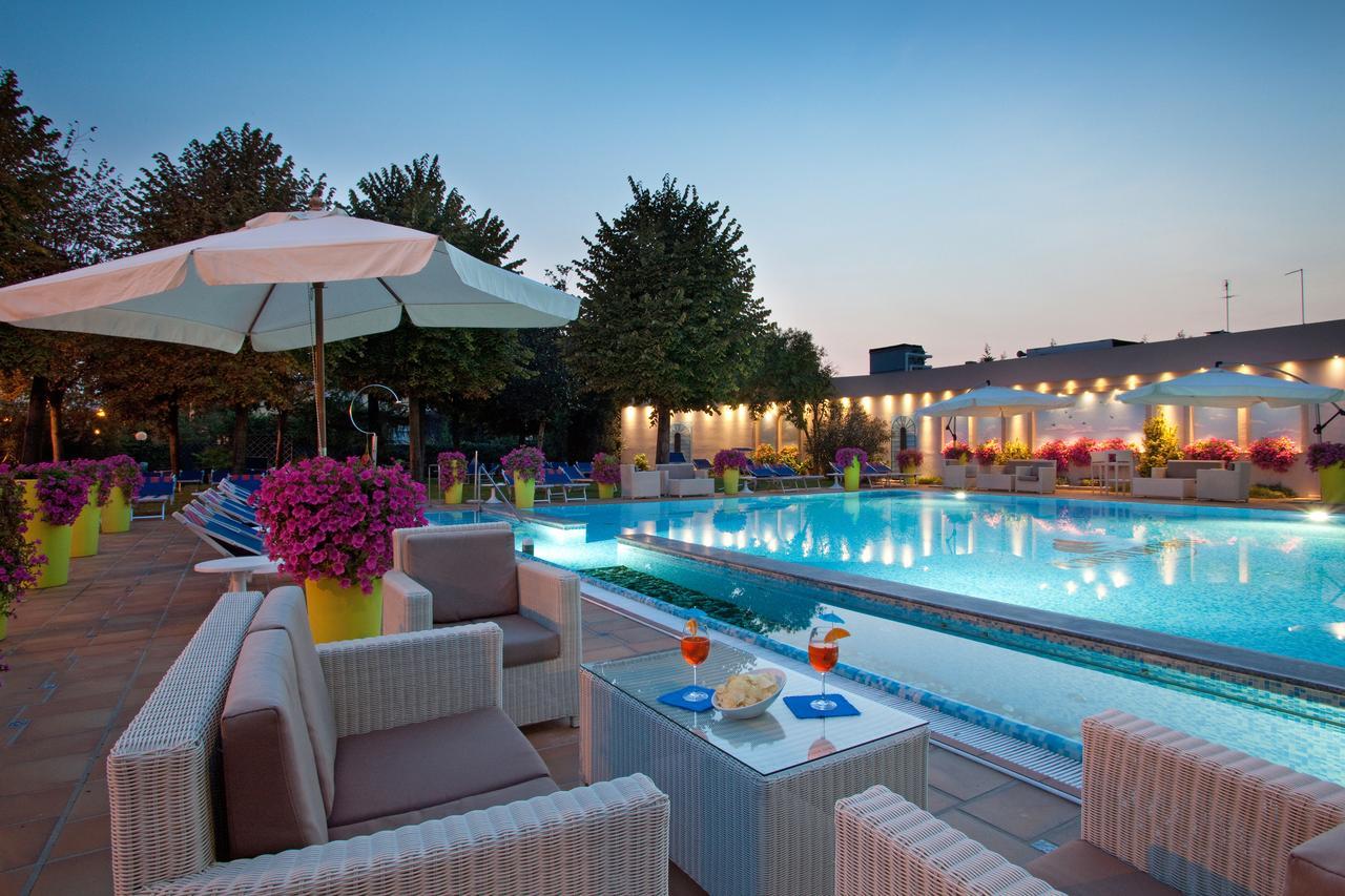 Hotel Terme Cristoforo Abano Terme Buitenkant foto