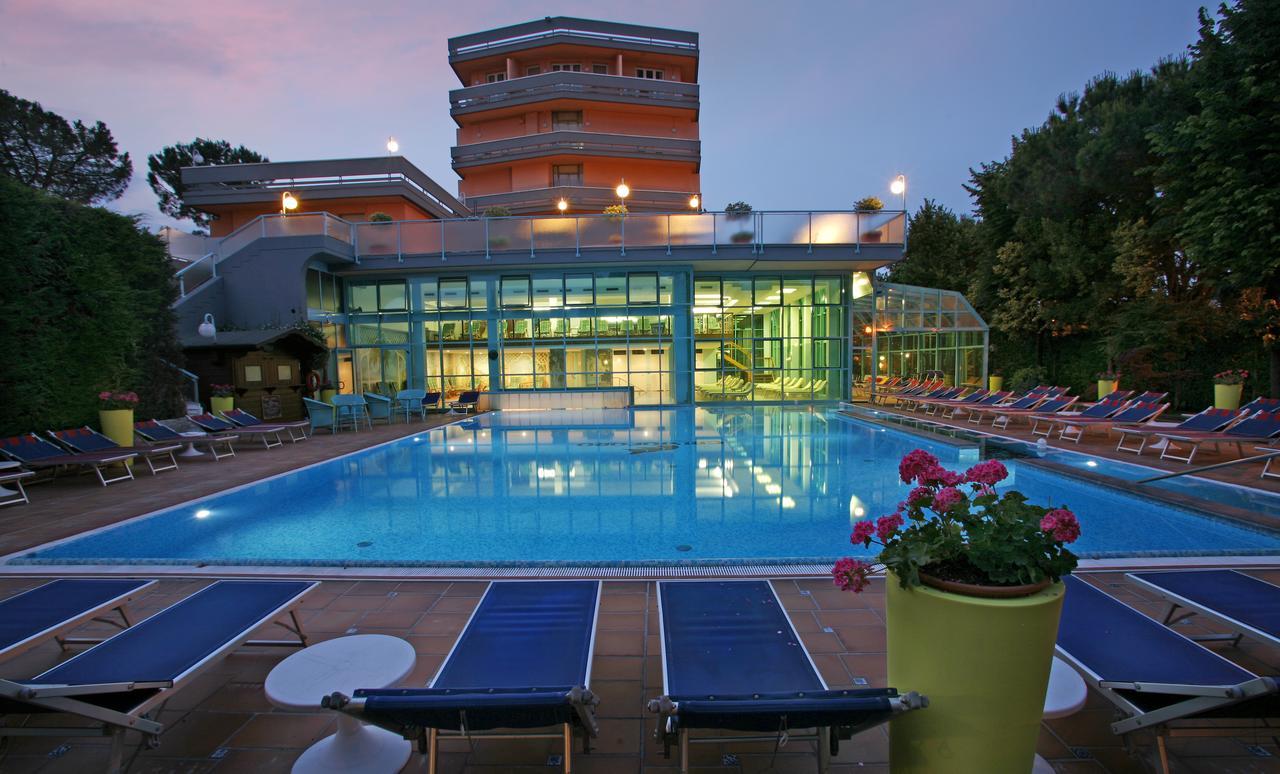Hotel Terme Cristoforo Abano Terme Buitenkant foto