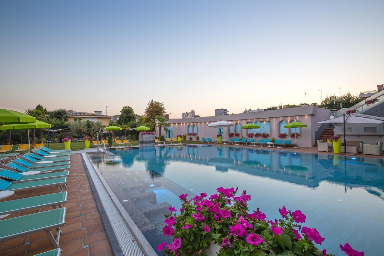 Hotel Terme Cristoforo Abano Terme Buitenkant foto